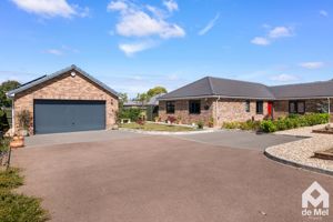 Photo 21- click for photo gallery